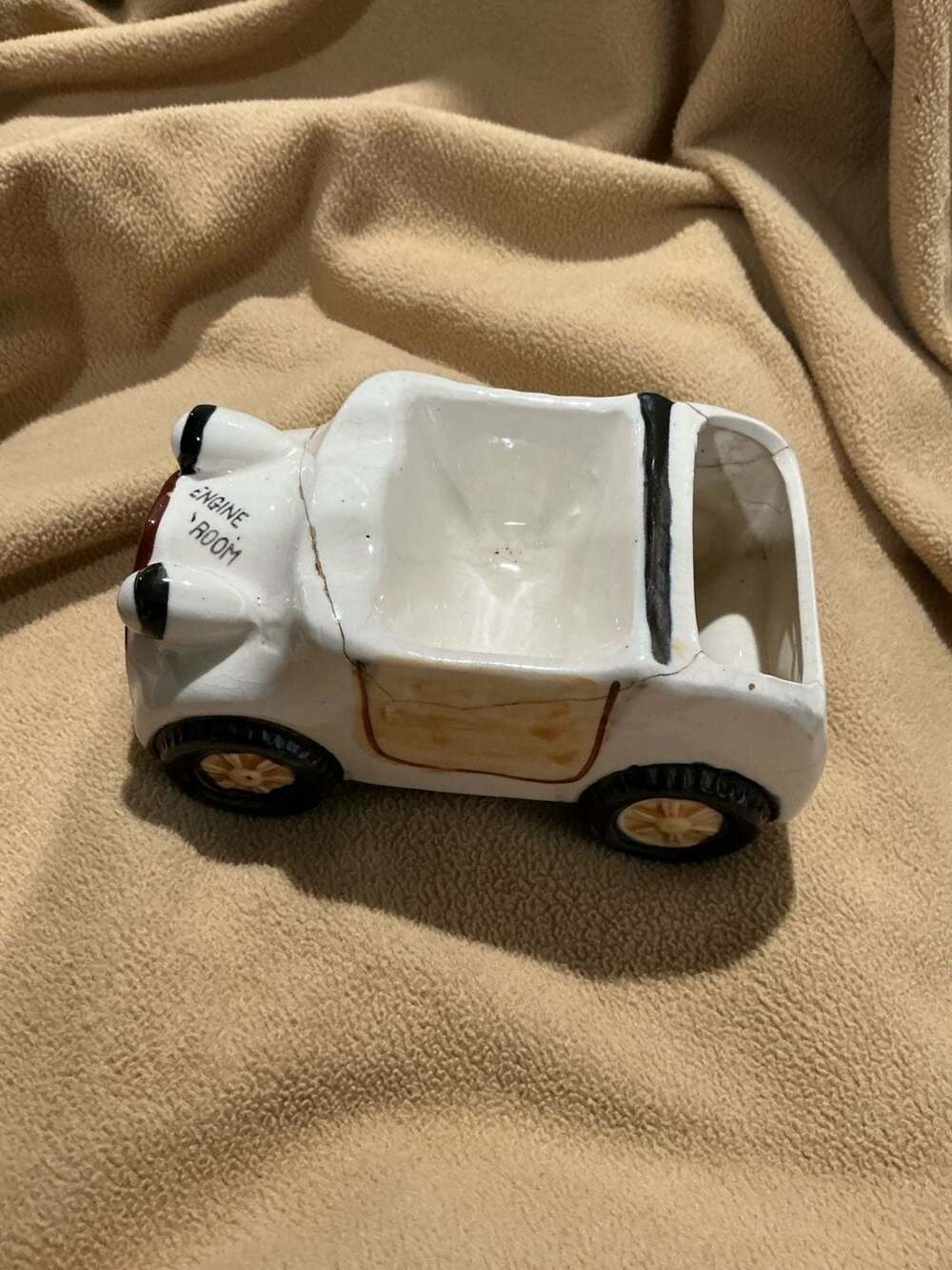 Ceramic Golf Cart Planter Giftwares Co. Nancy Pew